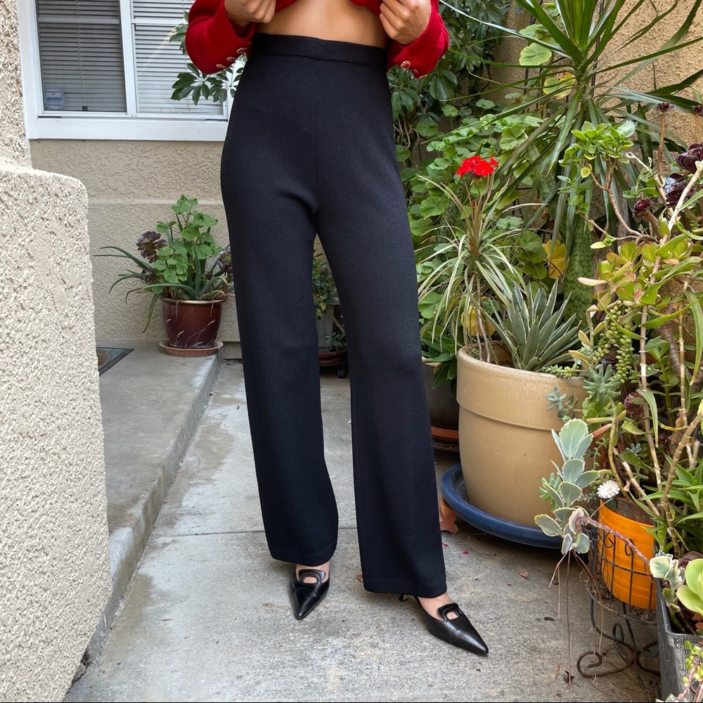 Vintage black St. John knitted pants
